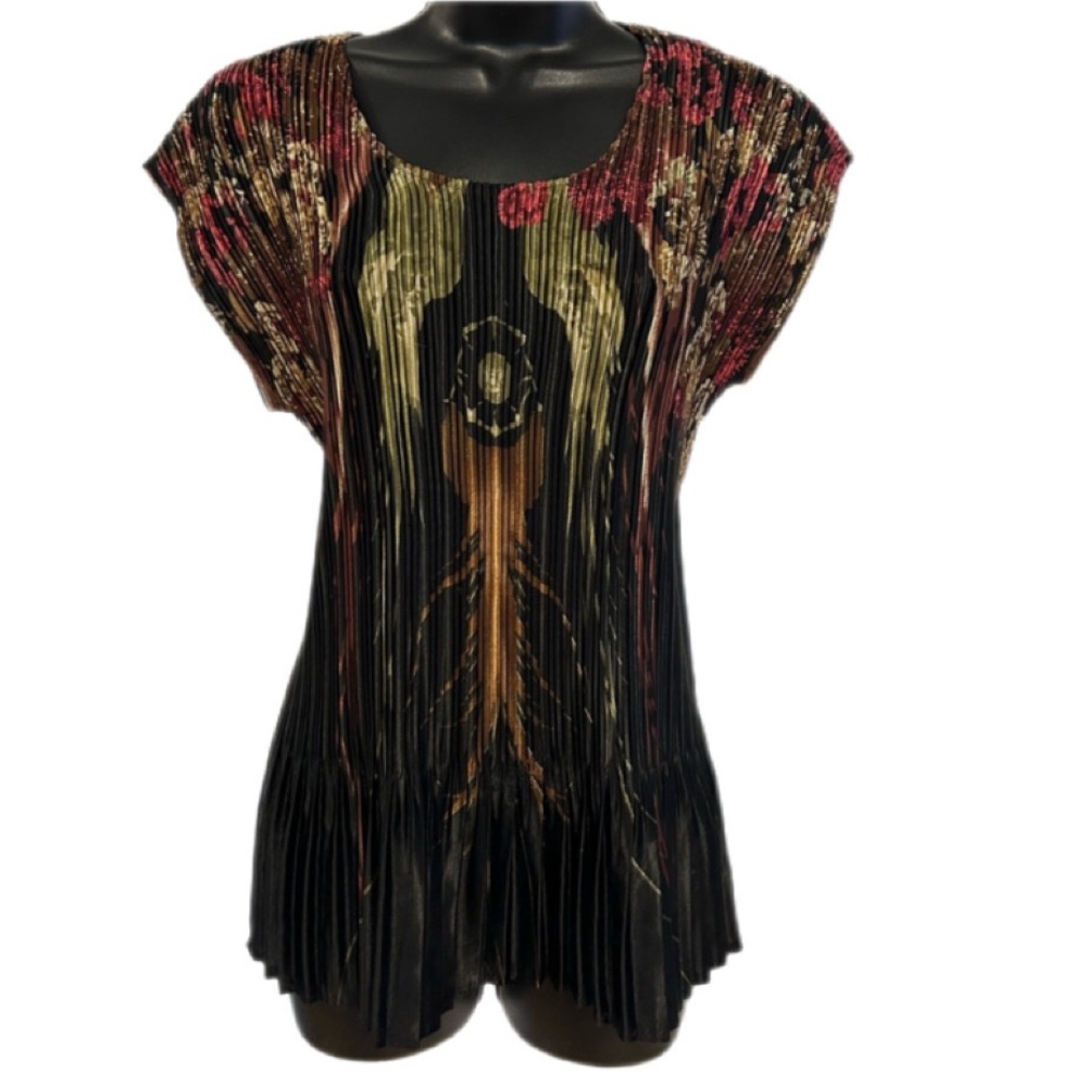 Boutique OSFA Pleated Blouse